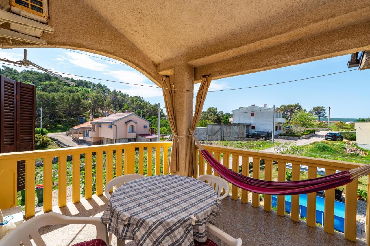 נוביגראד דאלמטיה Apartment Sea And Mountain With Pool חדר תמונה